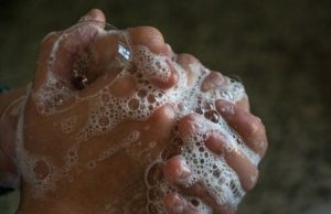 Aktualisierter Covid-19-Leitfaden von Reed Exhibitions veröffentlicht Hände waschen nicht vergessen