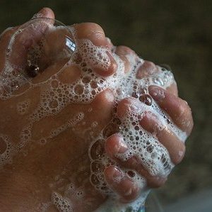 Hände waschen nicht vergessen