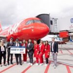 erstflug-play-airline-crew