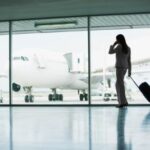 Geschäftsfrau am Flughafen
