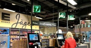 Edeka-Supermarkt im Flughafen Stuttgart rund um die Uhr geöffnet