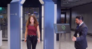 Neuer Scanner am Flughafen Frankfurt