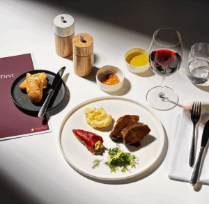 1920_swiss_stos_firstclass_vealcheeks