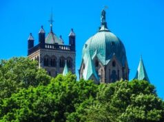 Neuss und Umgebung: Römer, Villen und Karrierechancen